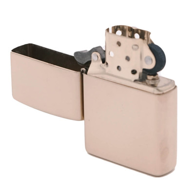 Зажигалка Zippo Regular High Polish Brass